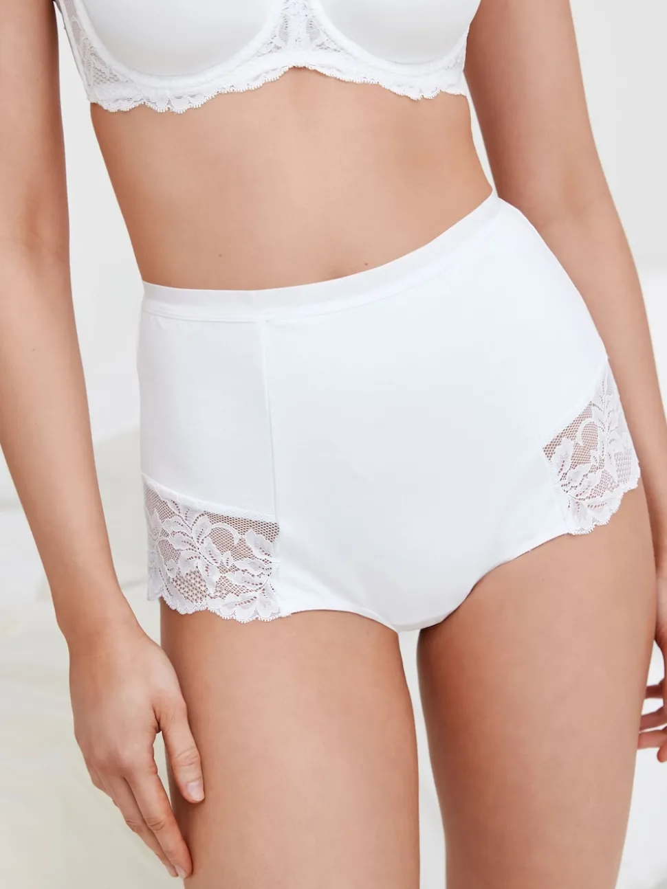 Black/White Cotton Tummy Control Shaping Lace Back Knickers 2 Pack