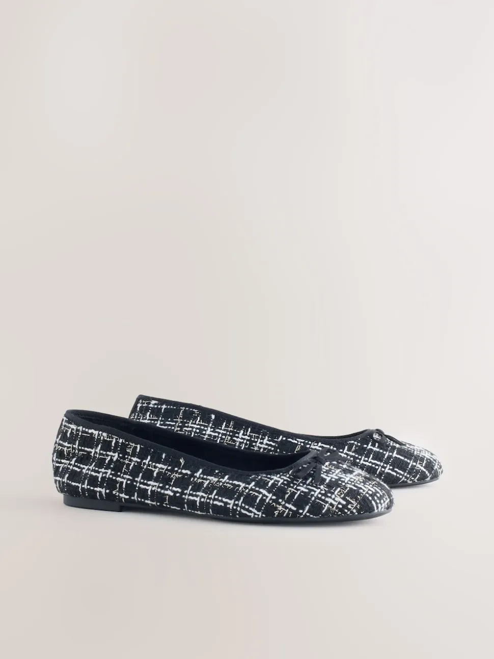 Black/White Tweed Standard/Wide Fit Round Toe Ballerina Shoes