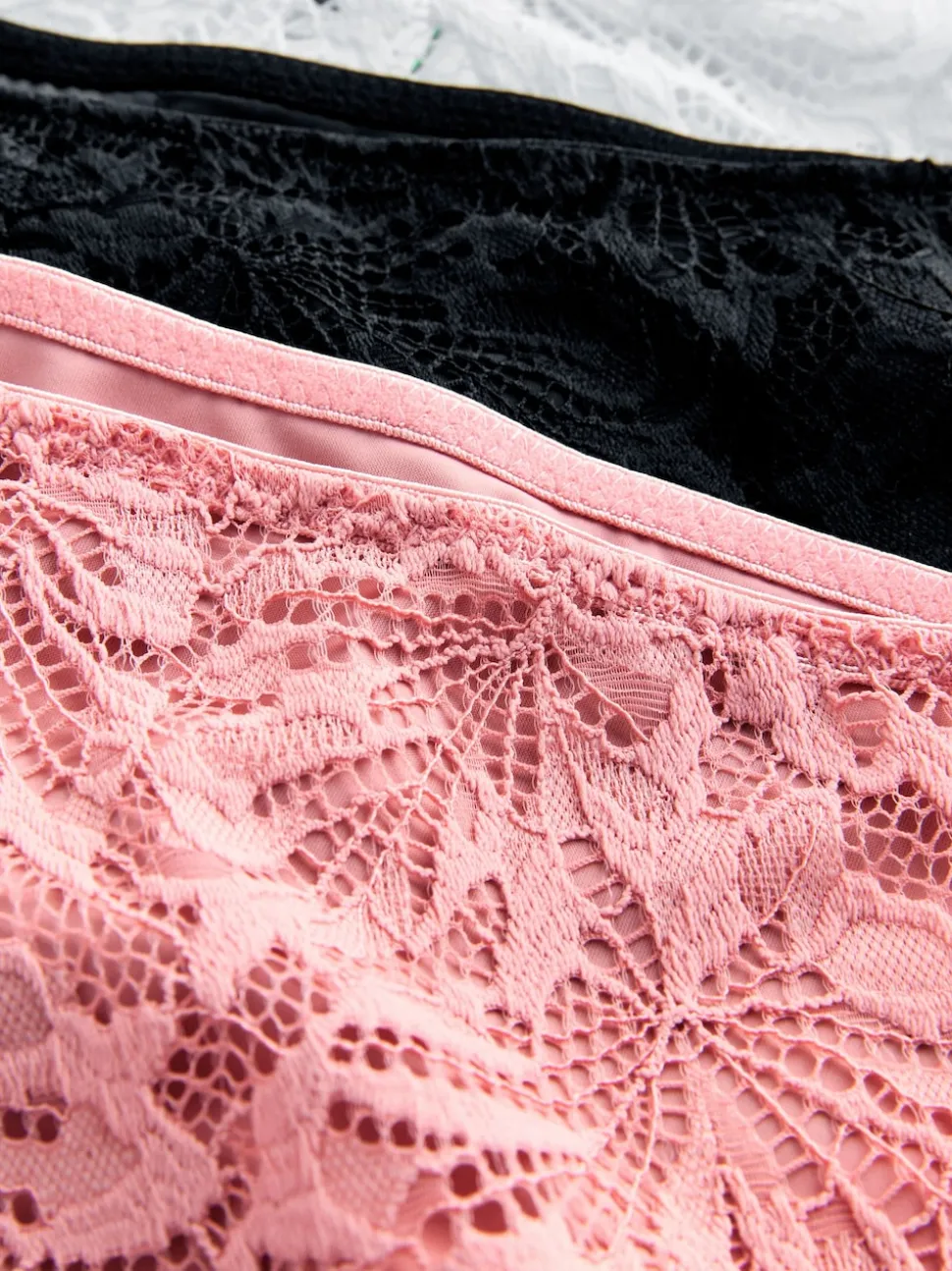 Black/White/Nude Brazilian Lace Front NVPL Knickers 3 Pack