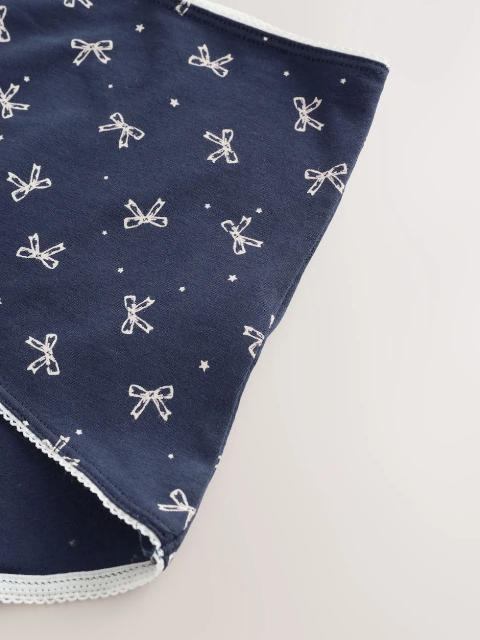 Blue Bows Full Brief Cotton Rich Knickers 7 Pack