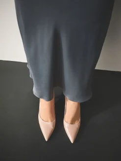 Blush Pink Standard/Wide Fit Forever Comfort® Point Toe Court Heels
