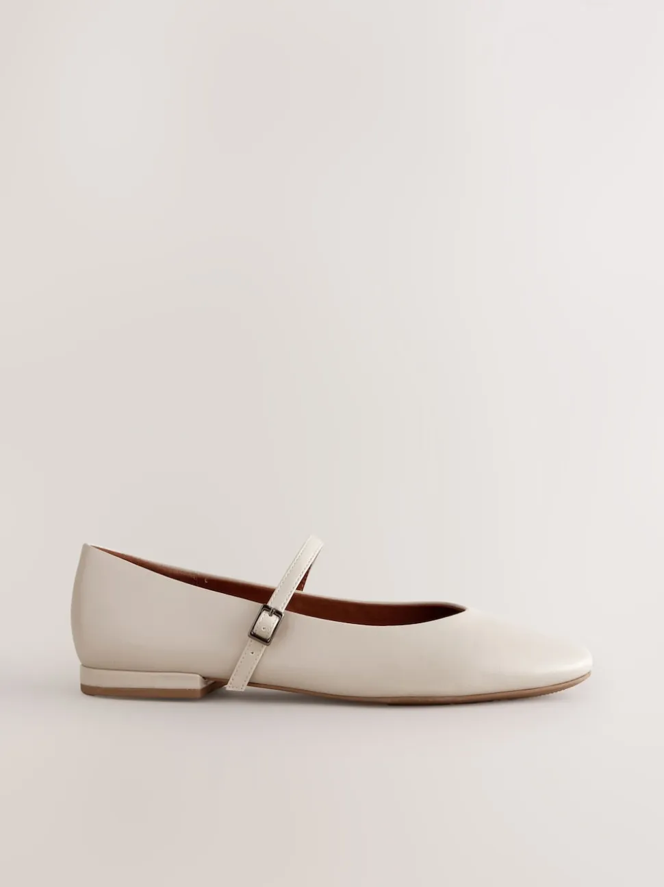 Bone Standard/Wide Fit Round Toe Mary Jane Shoes