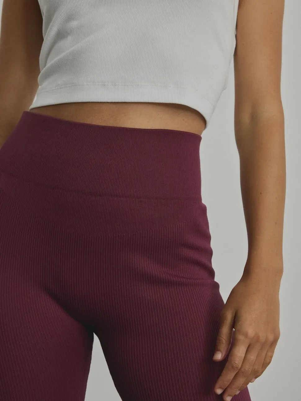Burgundy Ribbed Kickflare Leggings