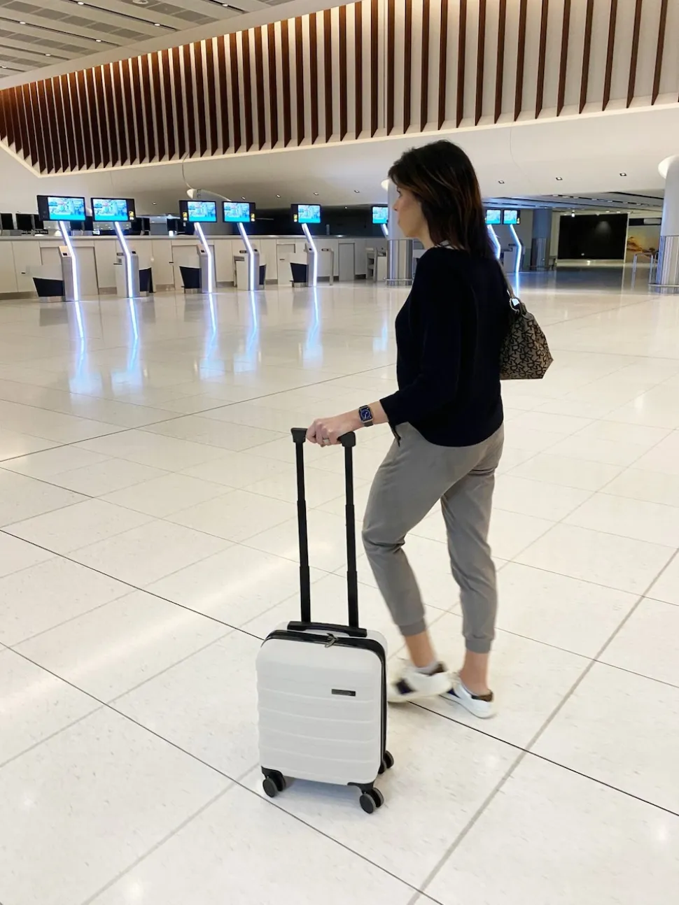 Cabin Max White Anode 30L Underseat Hand Luggage Cabin Case for EasyJet 45x36x20cm
