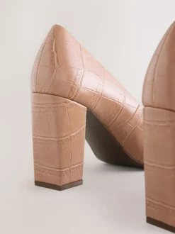 Camel Croc Effect Forever Comfort® Square Toe Court Block Heels