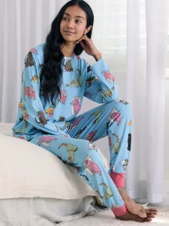 Chelsea Peers Blue Sleepy Cats Print Long Pyjama Set
