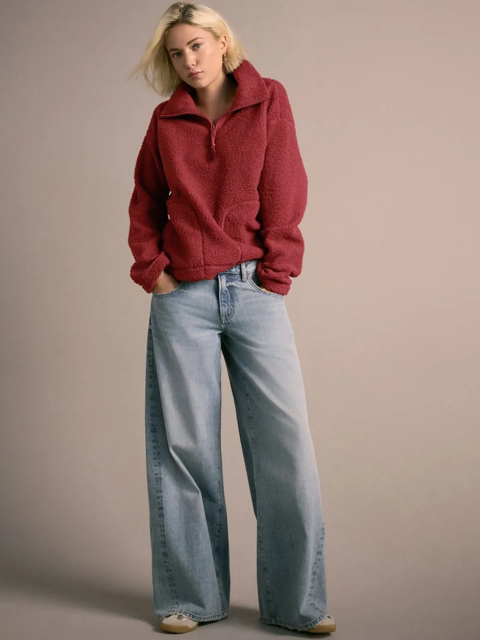 Cherry Red Soft Touch Cosy Teddy Borg Quarter Zip Fleece
