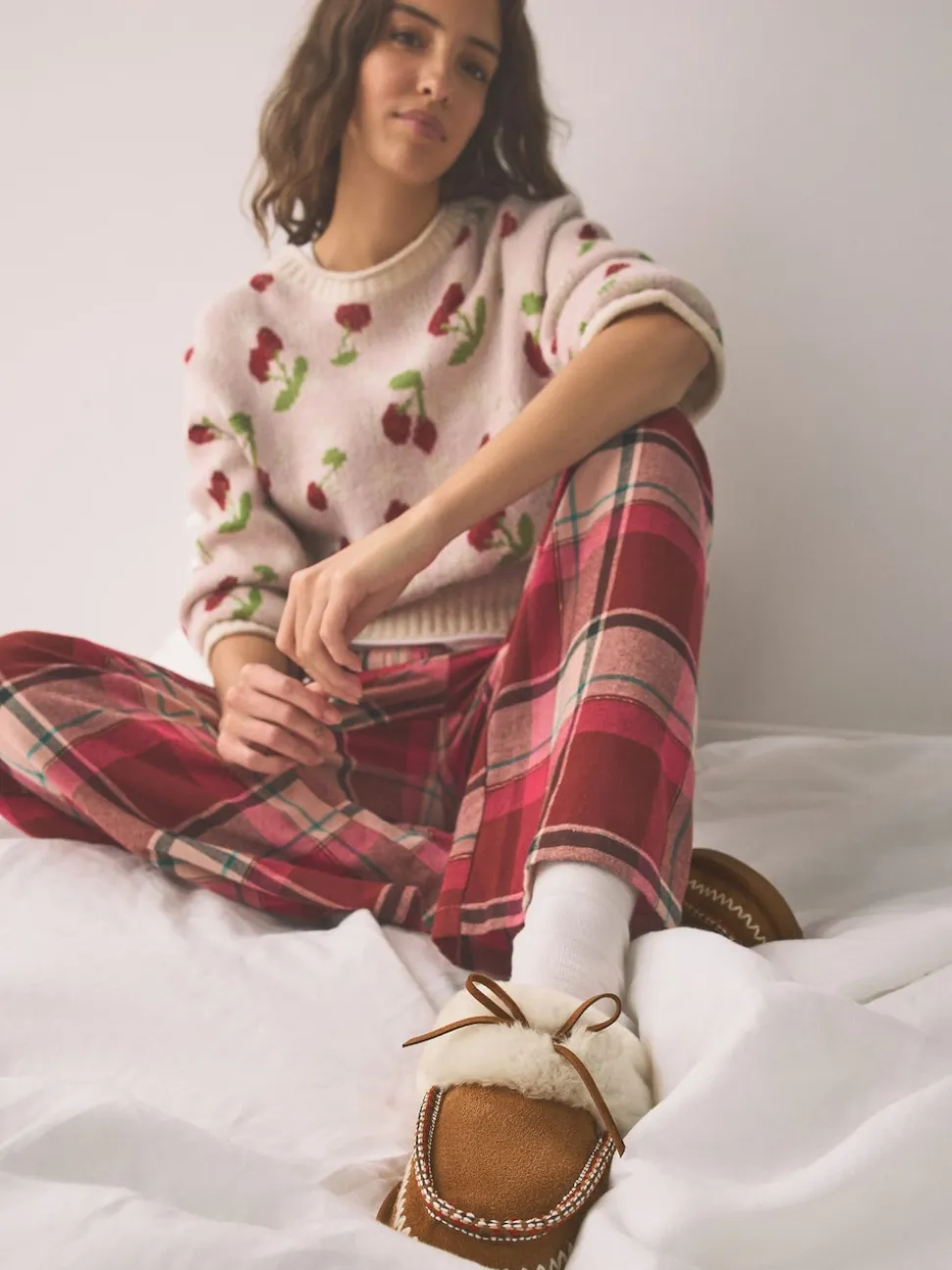 Chestnut Brown Stitch Suede Faux Fur Lined Mule Slippers
