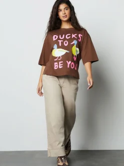 Chocolate Brown Duck Graphic Short Sleeve Crew Neck T-Shirt