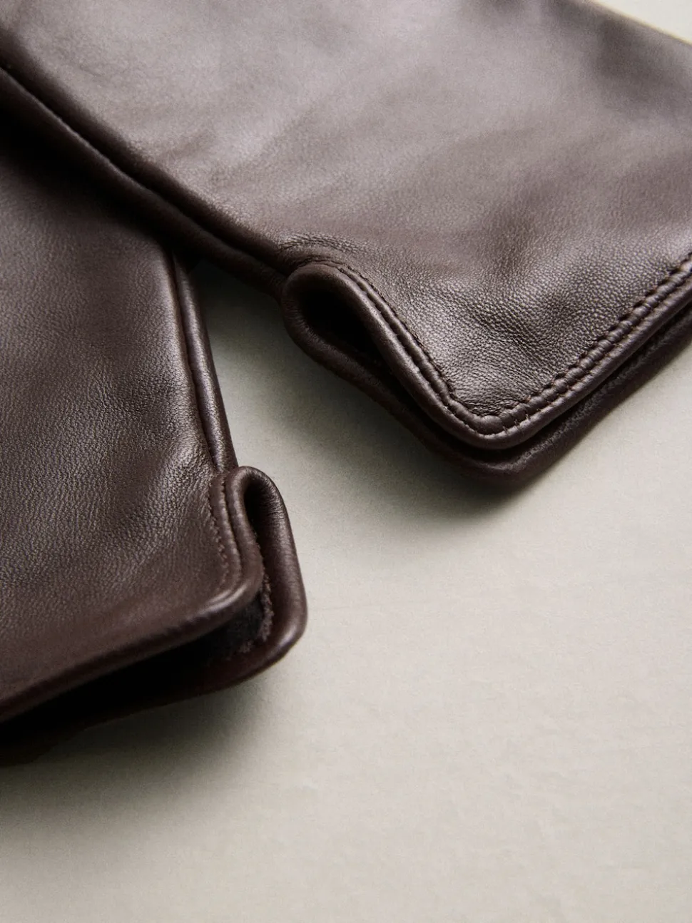 Chocolate Brown Leather Gloves