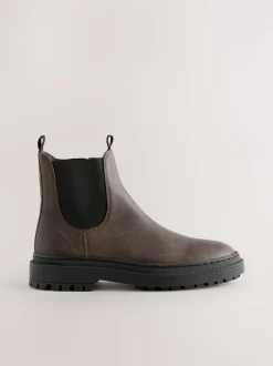 Chocolate Brown Oiled Leather Forever Comfort® Round Toe Chelsea Boots