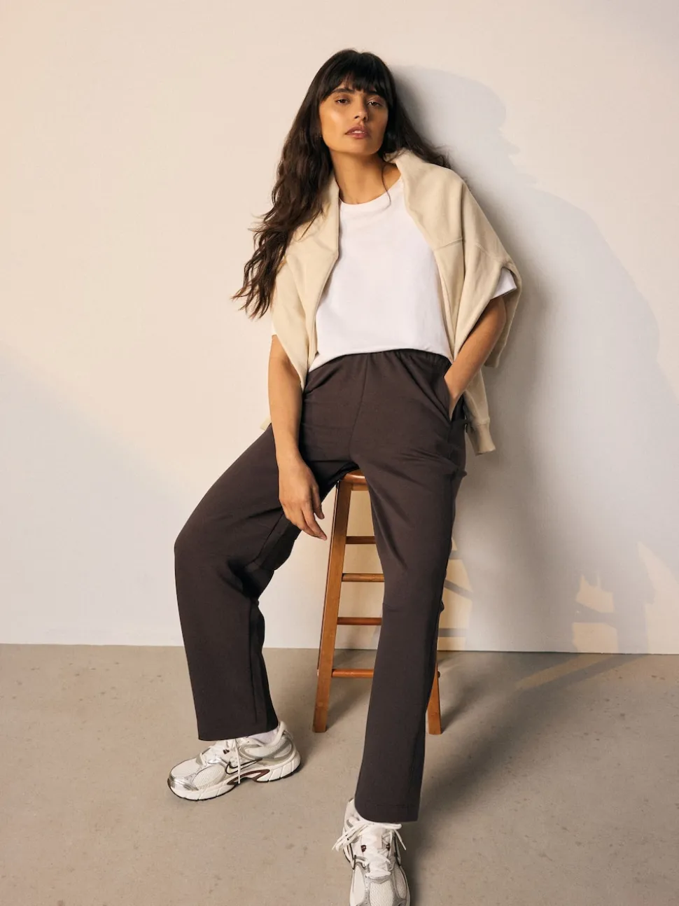 Chocolate Brown Premium Heavyweight Slinky Barrel Leg Joggers