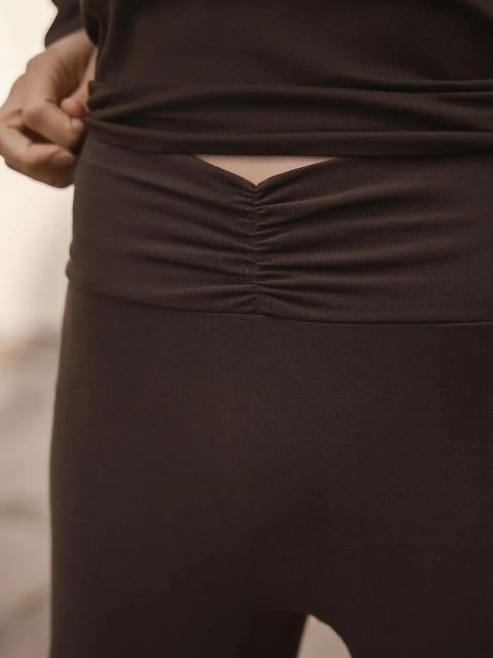 Chocolate Brown Soft Touch Rib Ruched Flare Leggings
