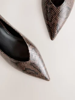 Chocolate Brown Standard/Wide Fit Point Toe Low Kitten Heels Shoes
