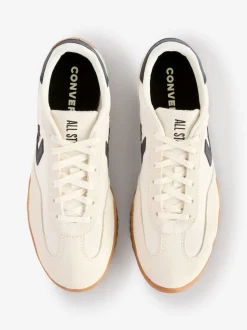 Converse Cream Run Star Low Trainers