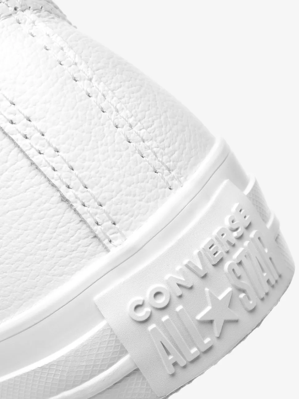 Converse White Chuck Taylor All Stars Leather Ox Trainers