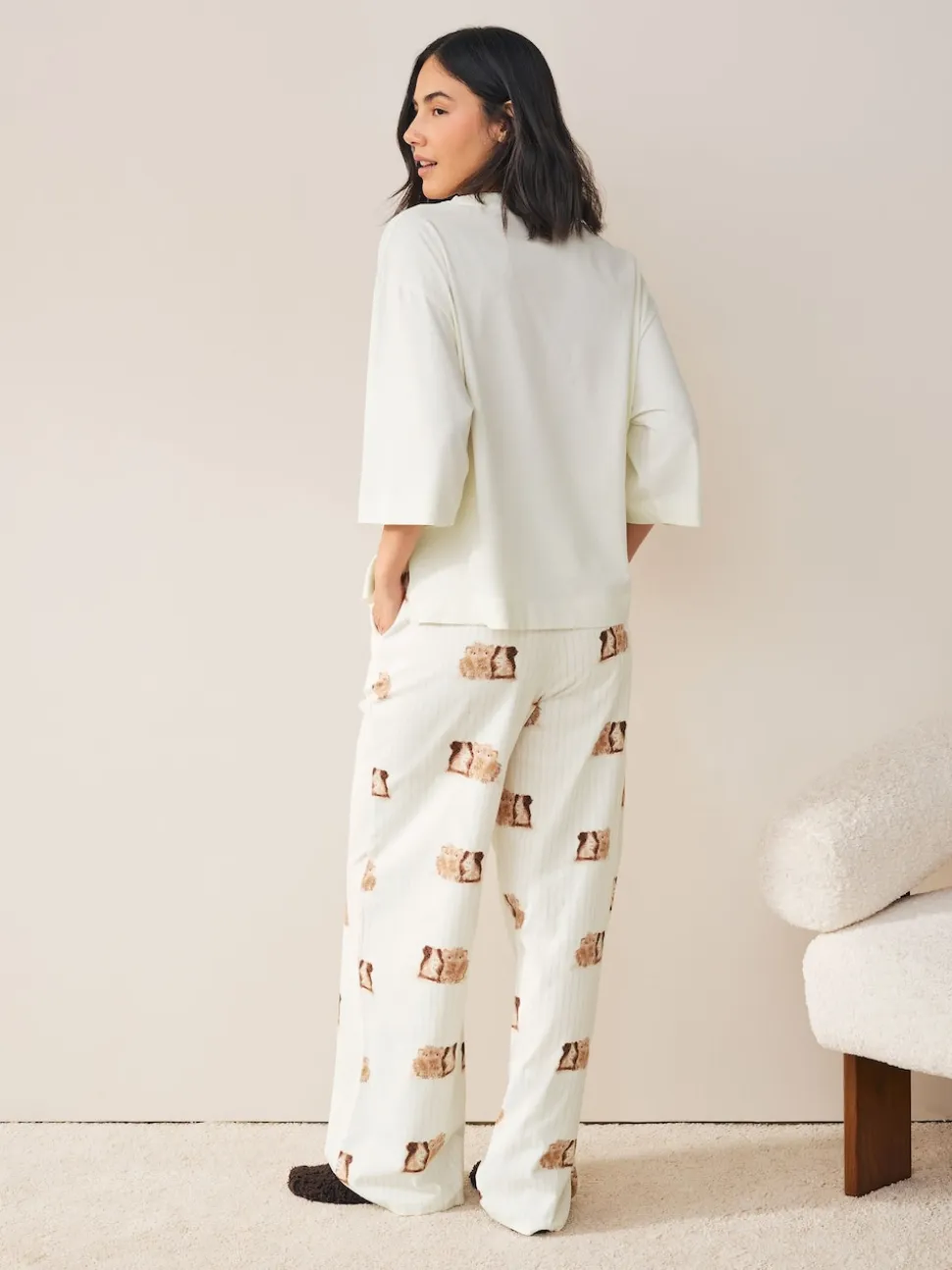 Cream Guinea Pig Jersey Short Sleeve Pyjamas