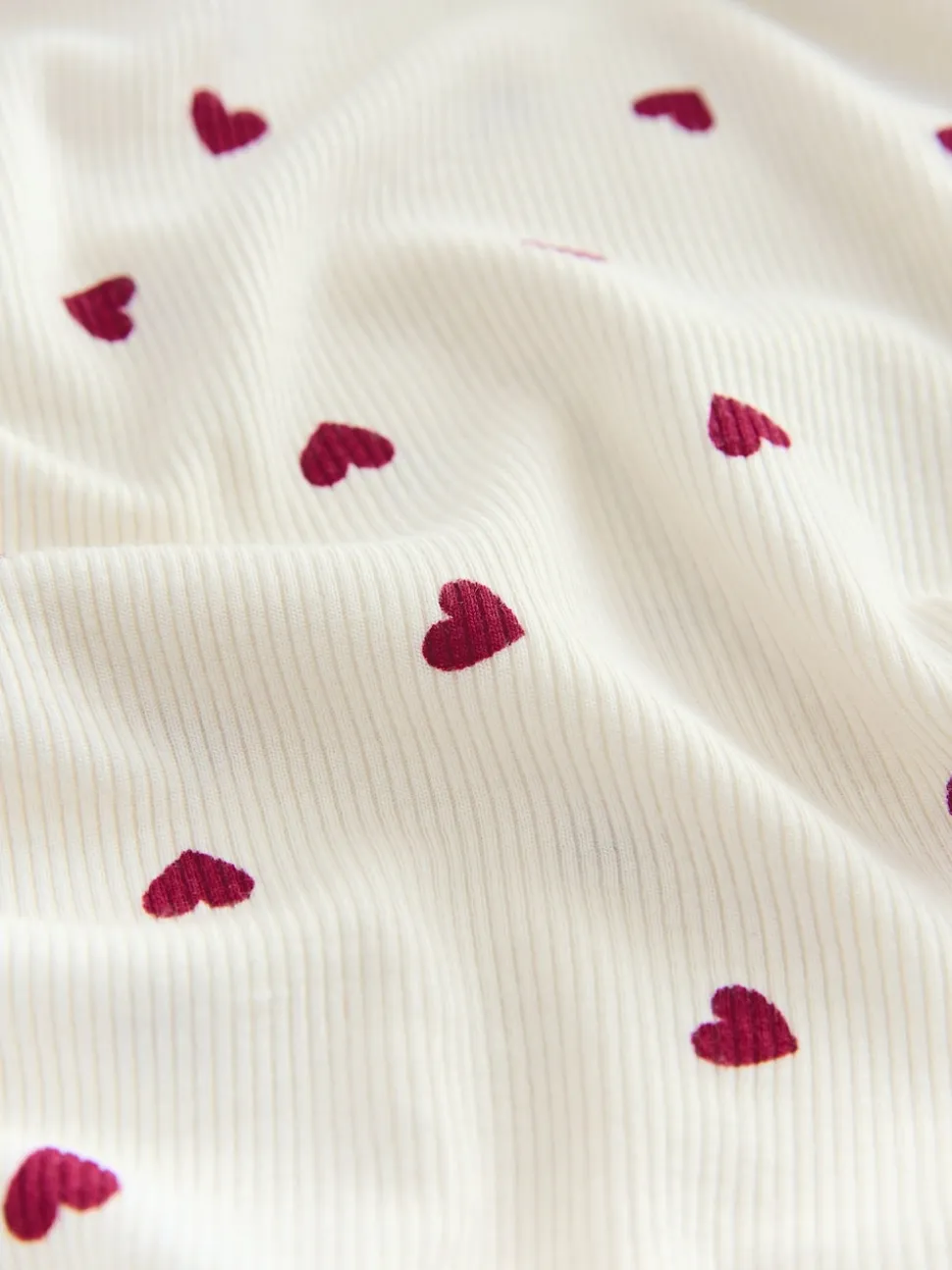 Cream Heart Thermal Base Layer Long Sleeved Top and Legging Set