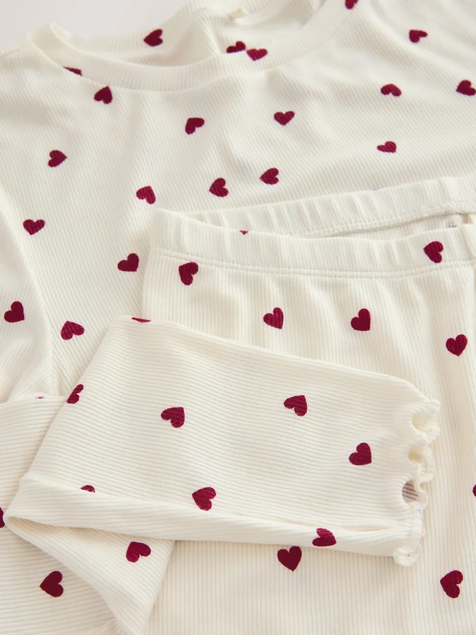 Cream Heart Thermal Base Layer Long Sleeved Top and Legging Set