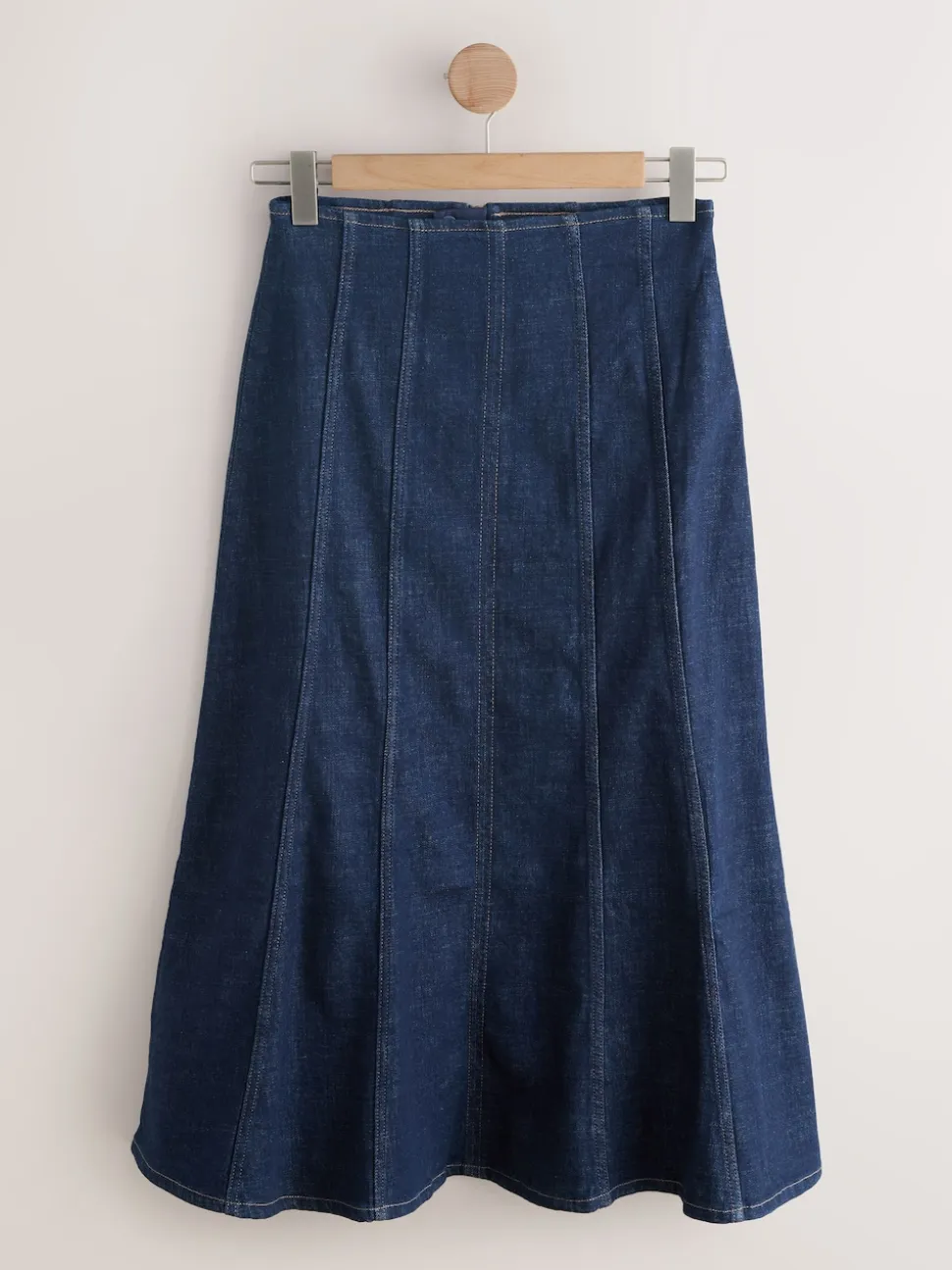 Denim Rinse Hourglass Full Seamed Midi Skirt