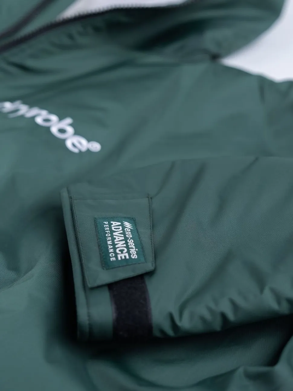 dryrobe Green Advance Adult Long Sleeve Changing Robe