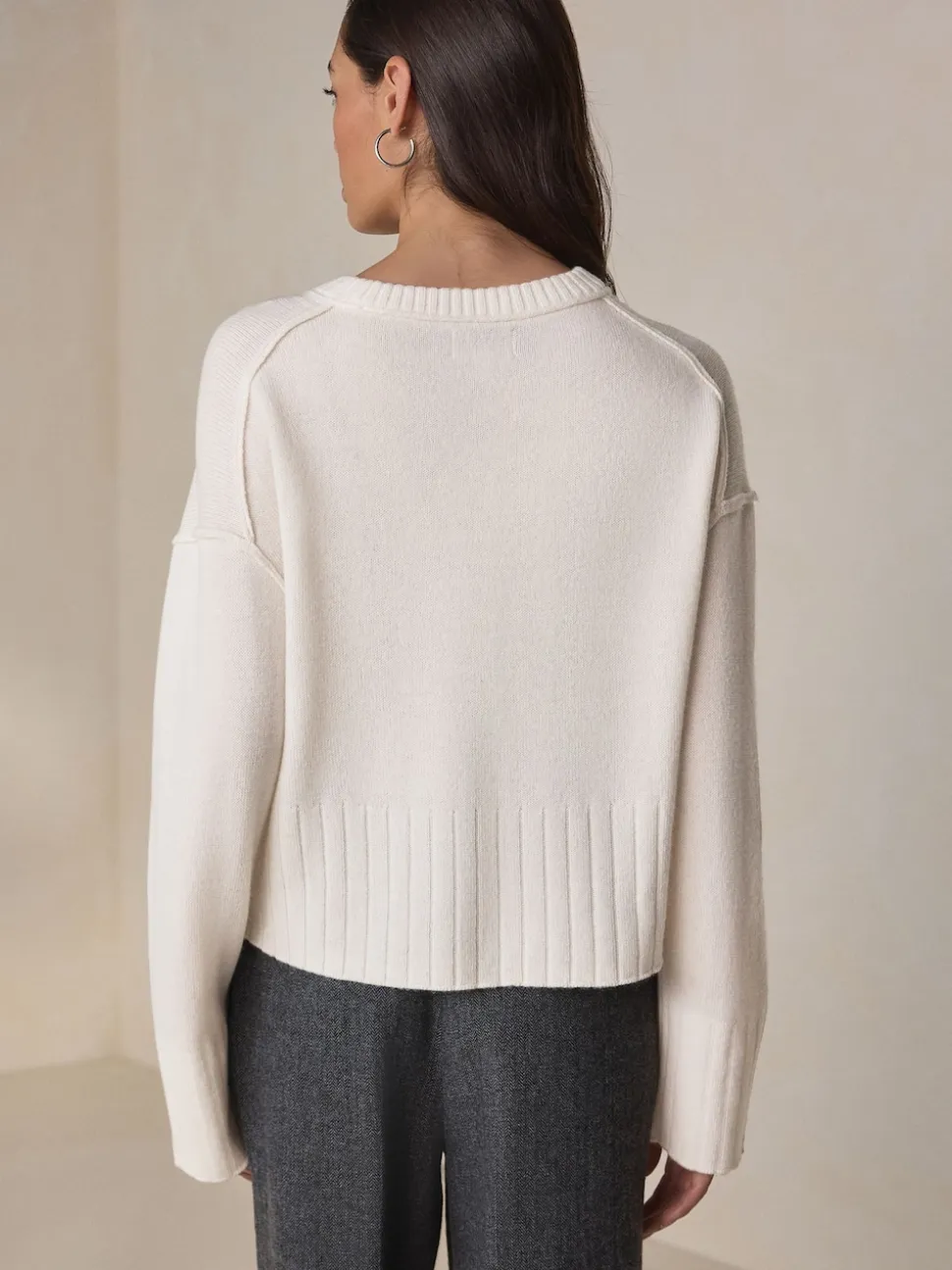 Ecru 100% Lambswool N.Premium Crew Neck Jumper
