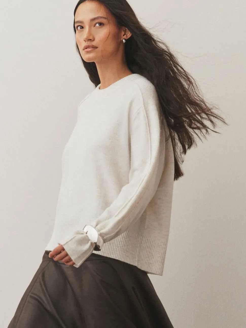 Ecru Crew Neck Knitted Jumper with Wool