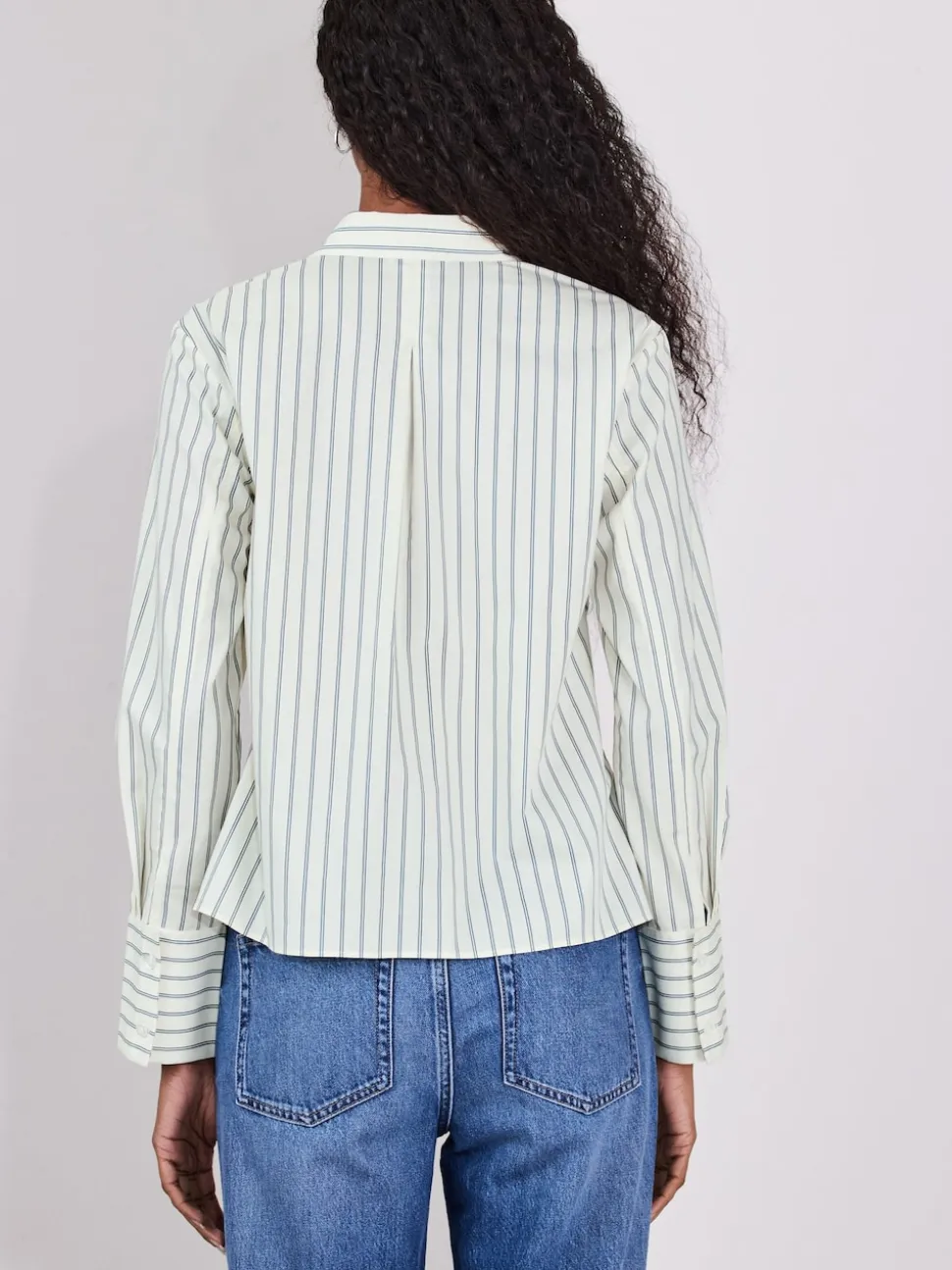 Ecru/Navy Fitted Stretch Essential Long Sleeve Shirt