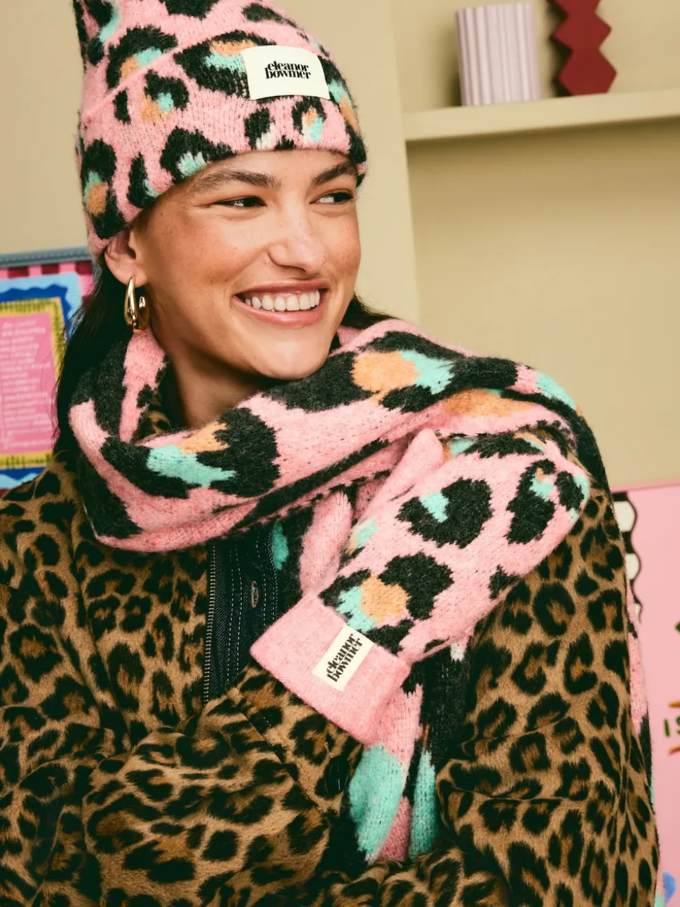 Eleanor Bowmer Checkerboard Lips Mittens