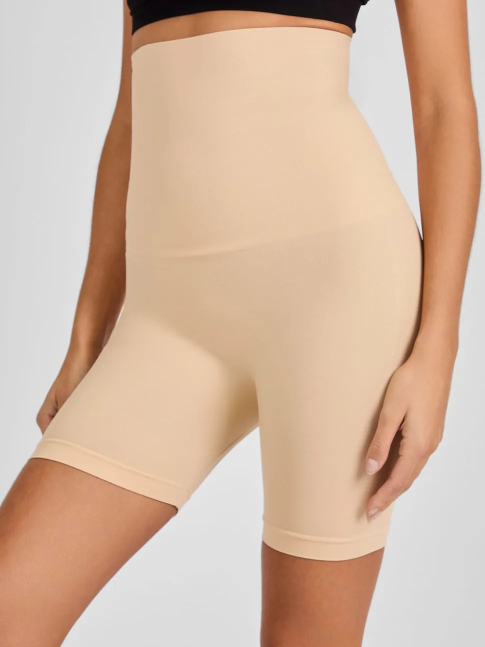 Emma Jane Almond Nude Postnatal Shorts