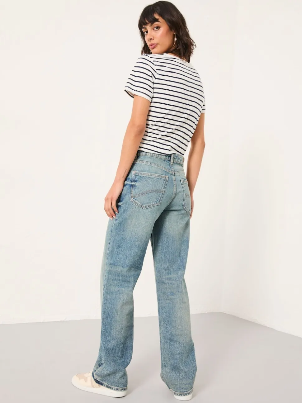 FatFace Filby Bleach Wash Denim Relaxed Straight Jeans