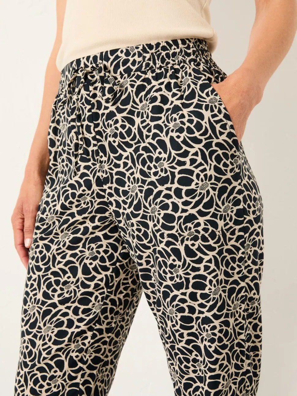 FatFace Lyme Black Shibori Cuffed Joggers