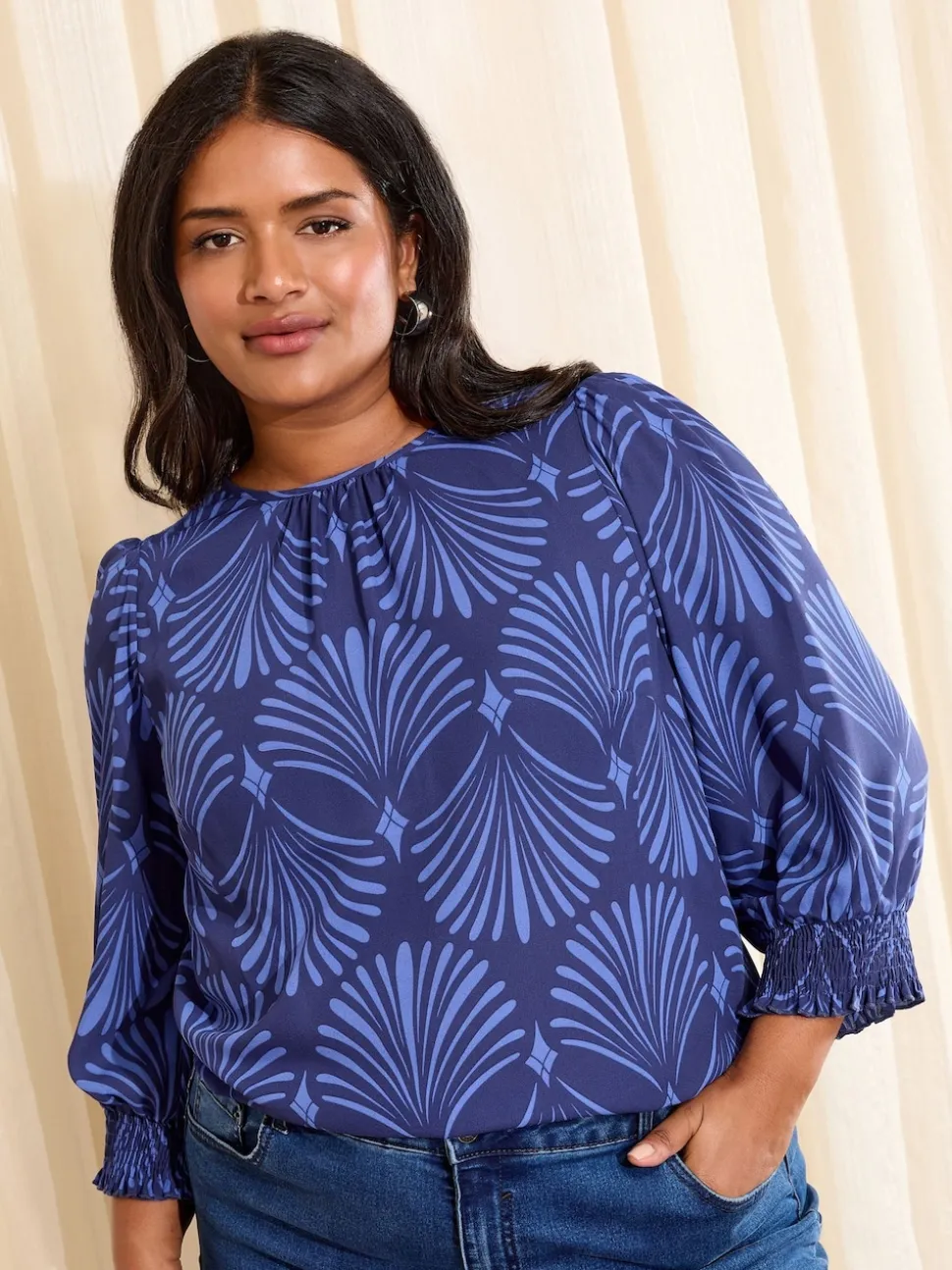 Friends Like These Blue Fan Print Curve 3/4 Sleeve Shirred Cuff Blouse