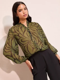 Friends Like These Green Floral Print Collarless Long Sleeve Chiffon Blouse