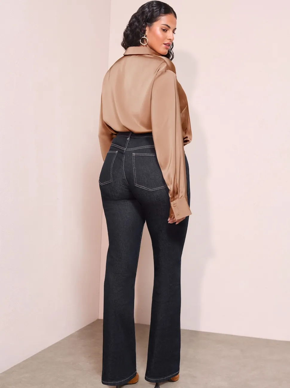 Friends Like These Rinse Wash Curve Bootcut Denim Jeans