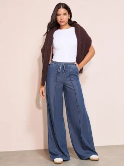 Friends Like These Rinse Wash Everyday Elastic Wide Leg Jeans