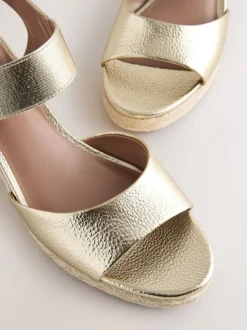 Gold Standard Fit Round Toe Elastic Strap Detail Wedges