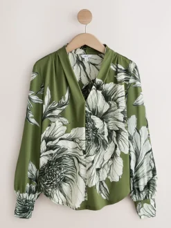 Green Floral Long Sleeve V-Neck Blouse