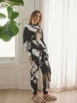 Green Leaves Cosy Long Sleeve Pyjamas