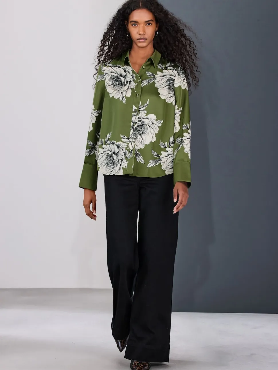 Green/Ecru Floral Print Long Sleeve Shirt