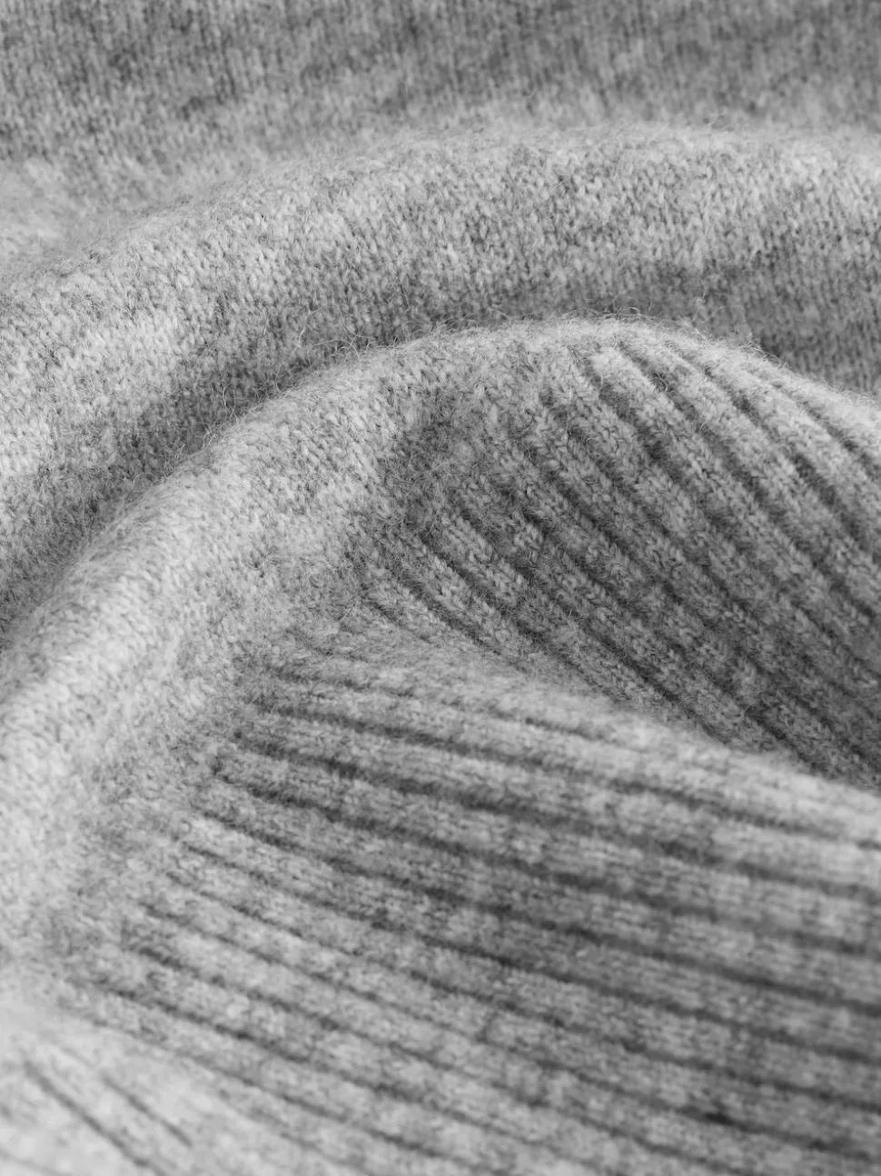 Grey Crew Neck Knitted Jumper with Wool