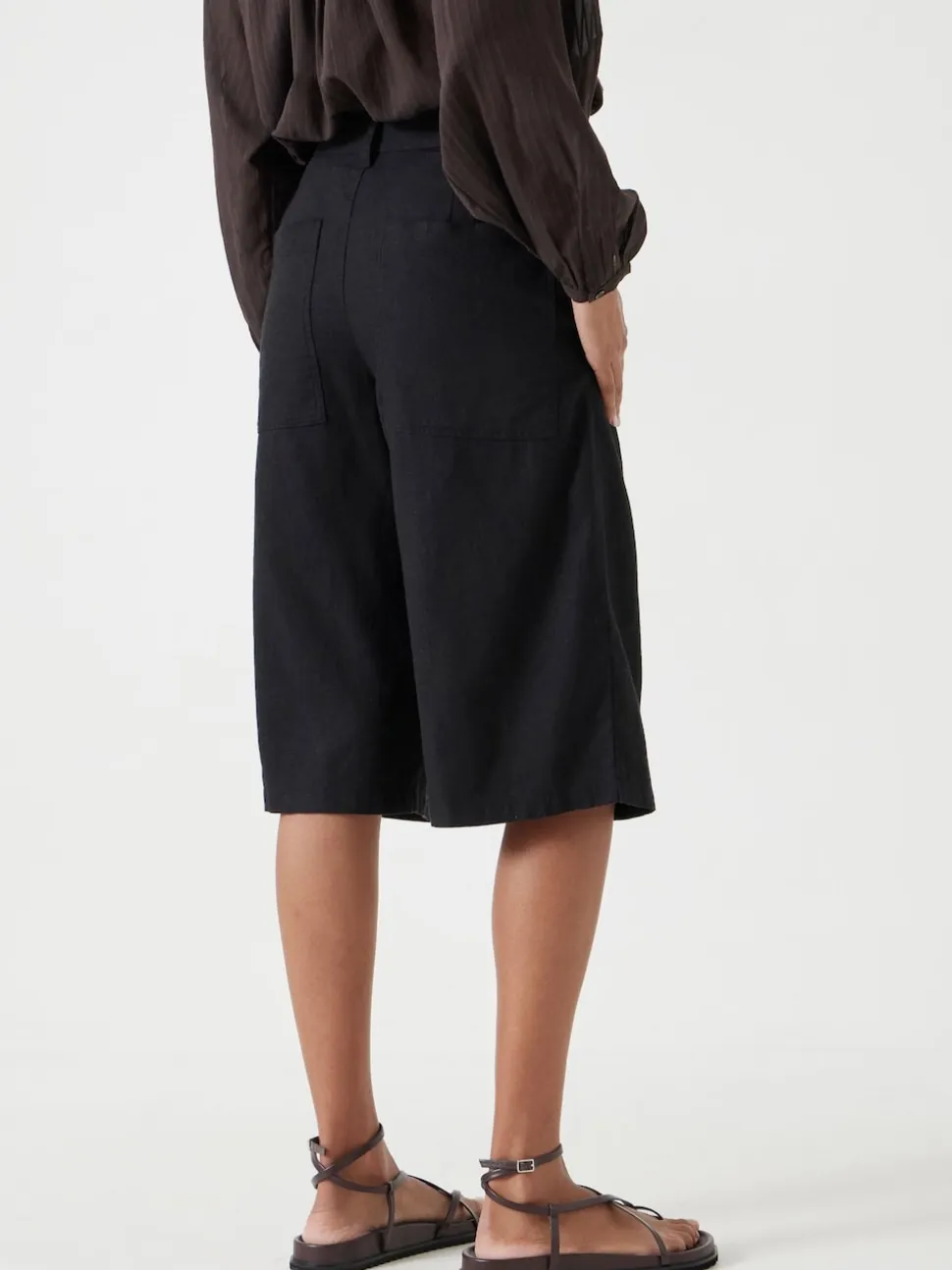 Hush Black Linen Blend Lya Bermuda Shorts