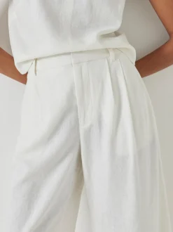 Hush White Linen Blend Lya Bermuda Shorts