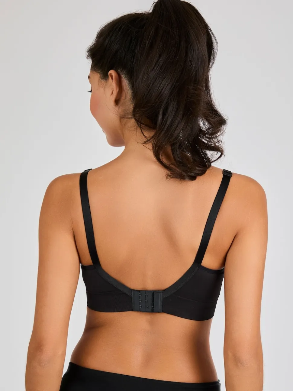 JoJo Maman Bébé Black Emma Jane Padded Seamless Maternity & Nursing Bra