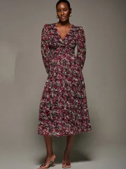 Jolie Moi Black Long Sleeve Printed Lace Maxi Dress