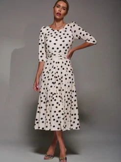 Jolie Moi White / Brown Three Quarter Sleeve Jersey Midi Dress