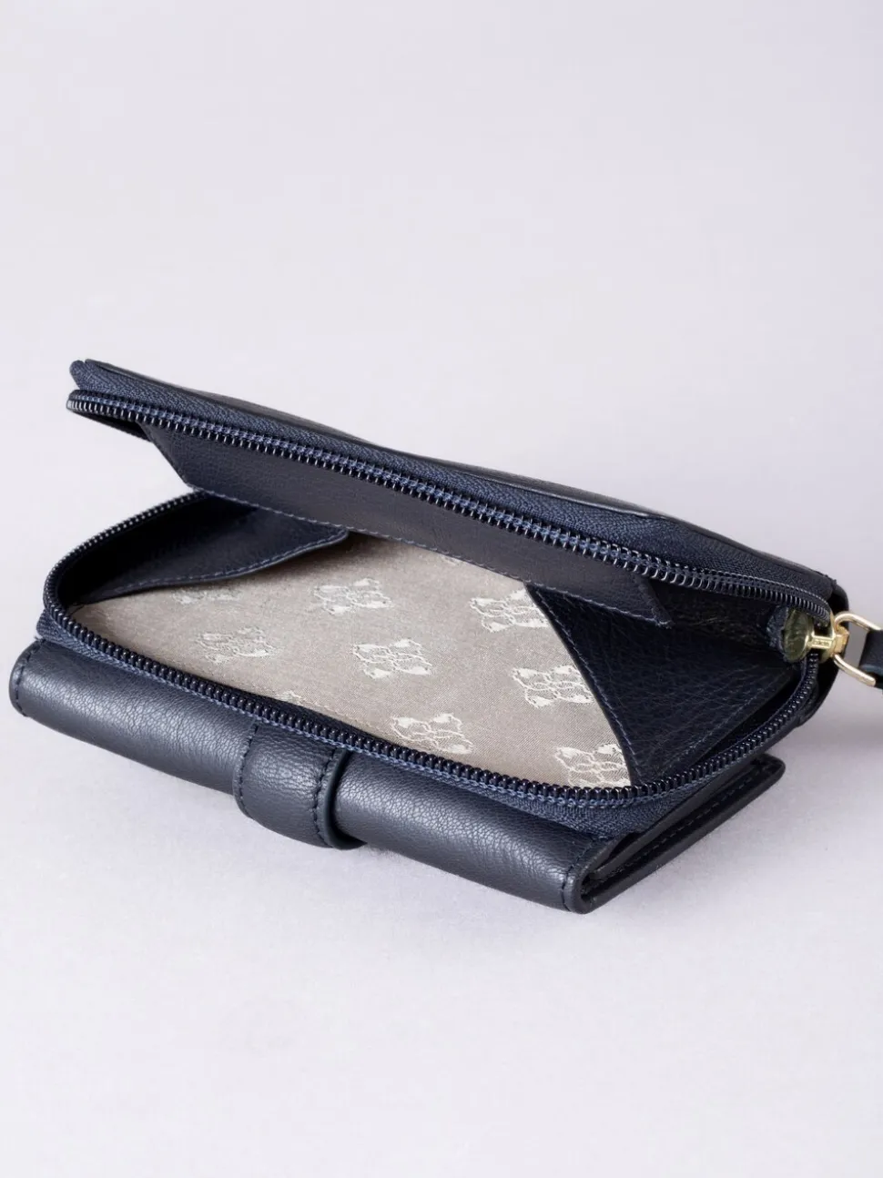Lakeland Leather Blue Medium Icon Stud Tab Purse