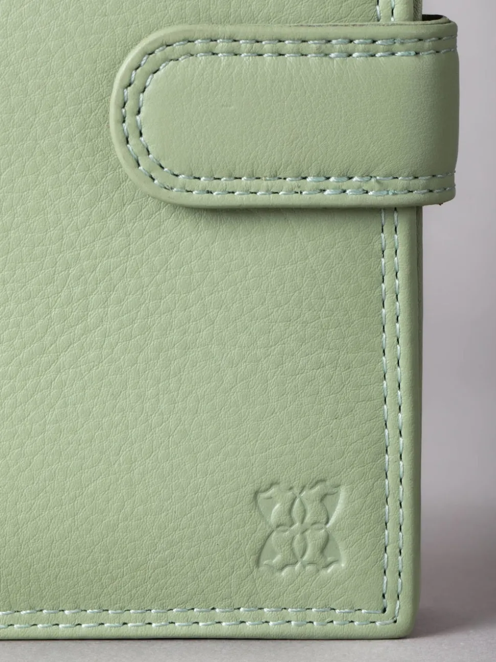 Lakeland Leather Green Medium Tab Purse