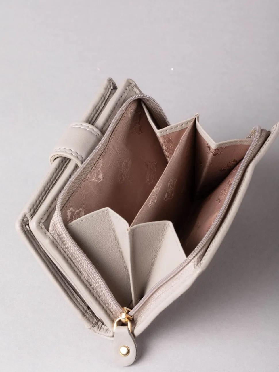 Lakeland Leather Grey Small Tab Purse