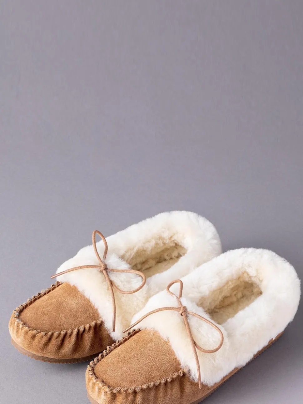 Lakeland Leather Tan Brown Ladies Sheepskin Moccasin Slippers